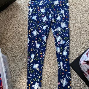 Alice in wonderland lularoe legging